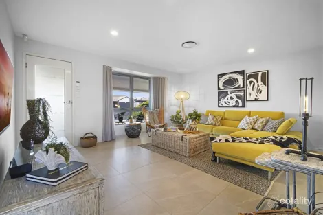 Property photo of 23 Redleaf Court Burleigh Waters QLD 4220