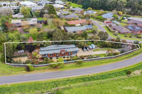 Property photo of 8 Duncan Close Warragul VIC 3820