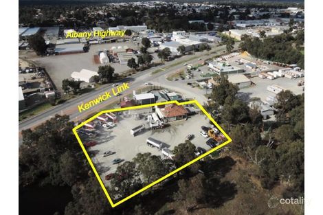 23 Boydell Rd, Kenwick, WA 6107