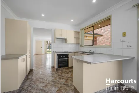 Property photo of 121 Winten Drive Glendenning NSW 2761
