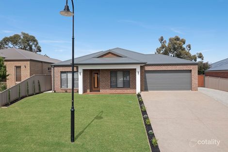 14 Phyllis Cres, Mckenzie Hill, VIC 3451