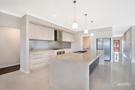 Property photo of 14 Phyllis Crescent McKenzie Hill VIC 3451