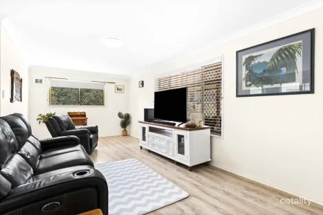 Property photo of 8A Cawdor Drive Highfields QLD 4352