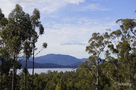 17 Stella Ct, Surges Bay, TAS 7116