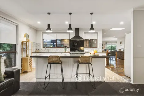 Property photo of 6 Durban Road Emerald VIC 3782
