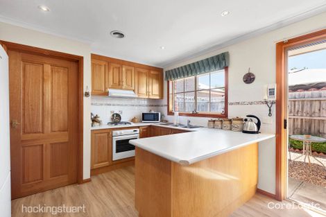 Property photo of 2/27 Wren Street Altona VIC 3018