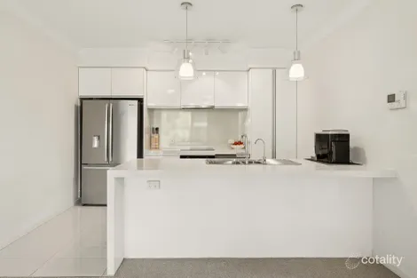 Property photo of 21/125 Bulimba Street Bulimba QLD 4171