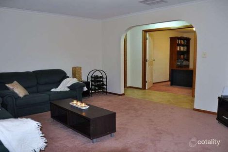 Property photo of 15 Charlton Terrace Woodcroft SA 5162