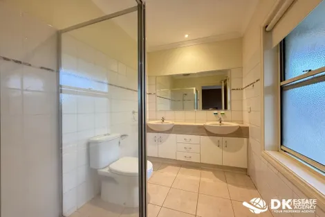 Property photo of 23 Meadowview Way Cairnlea VIC 3023