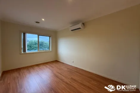 Property photo of 23 Meadowview Way Cairnlea VIC 3023