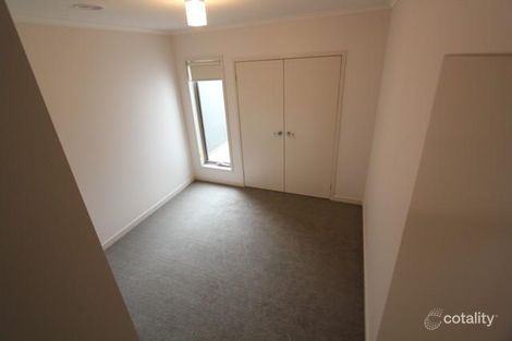 Property photo of 5B King George Way Mitchell Park VIC 3355