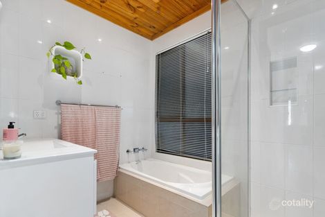 Property photo of 18 Manildra Drive Dudley Park WA 6210