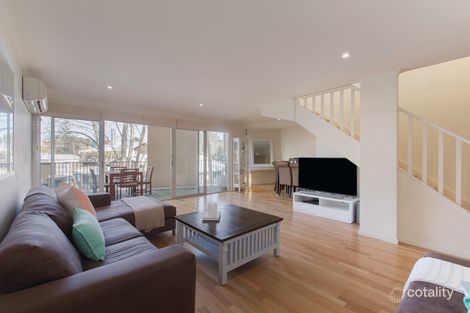 2/2 Melville St, Hawthorn, VIC 3122