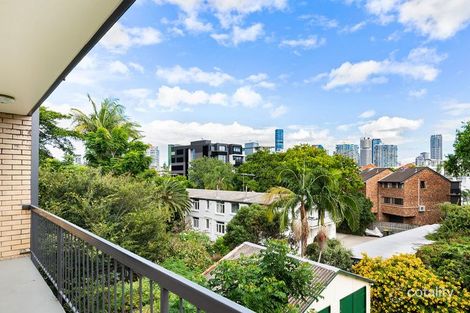 2/17 Llewellyn St, New Farm, QLD 4005