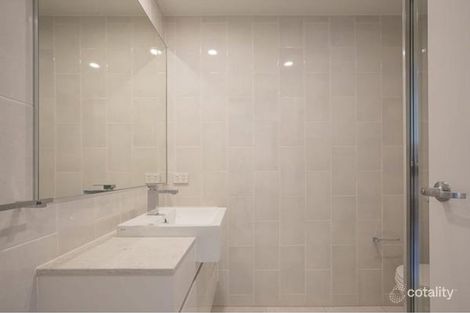 Property photo of 17/101 Pohlman Street Southport QLD 4215