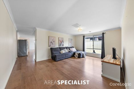 Property photo of 55 Bluehills Boulevard Pakenham VIC 3810