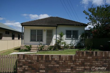 5 Henry St, Belmont, NSW 2280