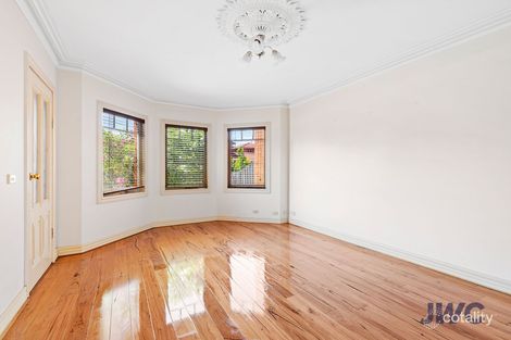 Property photo of 15 Leichardt Crescent Reservoir VIC 3073