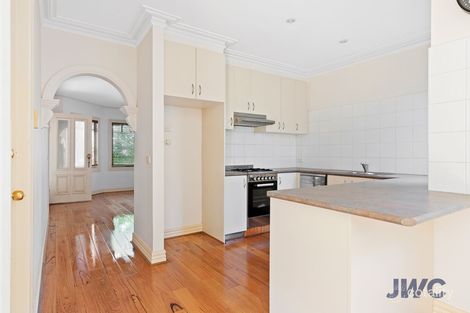 Property photo of 15 Leichardt Crescent Reservoir VIC 3073