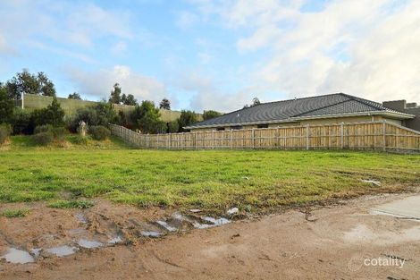 Property photo of 24 Avenview Drive Narre Warren North VIC 3804