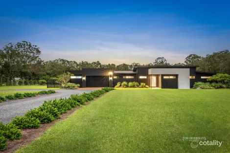 24 Amaroo Pl, Cooroibah, QLD 4565