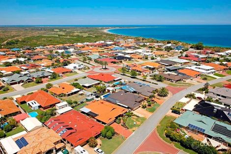 Property photo of 6 Rochefort Retreat Port Kennedy WA 6172