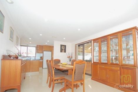 Property photo of 9 Kinnimo Place Isabella Plains ACT 2905