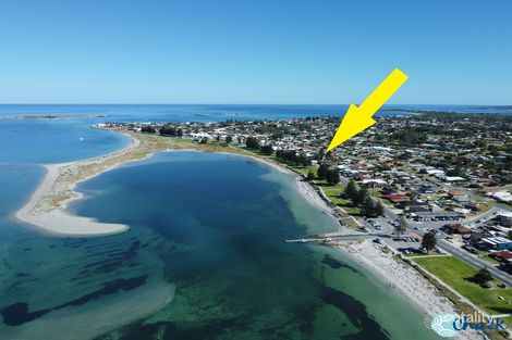 Property photo of 272 Safety Bay Road Safety Bay WA 6169