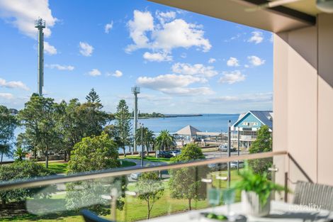 8/200-212 Hunter St, Newcastle, NSW 2300