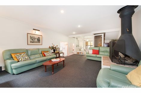 Property photo of 4 Bunker Court Albury NSW 2640