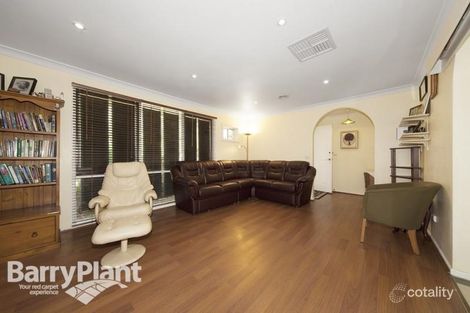 Property photo of 27 Blackwood Drive Hampton Park VIC 3976
