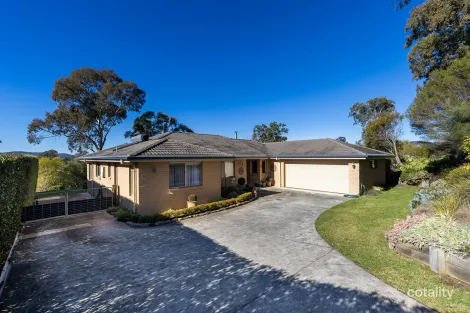 9 Bridle Pl, Bega, NSW 2550