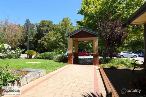 Property photo of 32 Alexandria Boulevard Canning Vale WA 6155