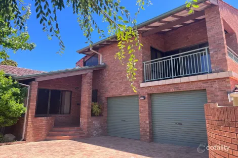 9b Lucca St, Churchlands, WA 6018