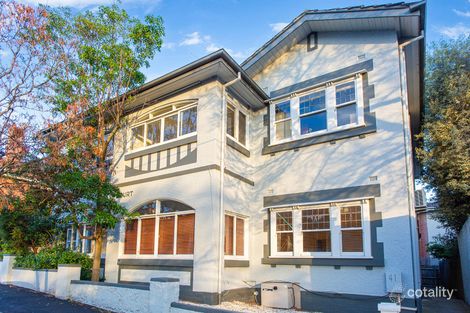 2/41 Dickens St, Elwood, VIC 3184