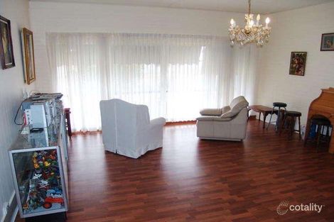 Property photo of 14 Lakeside Drive Lake Albert NSW 2650