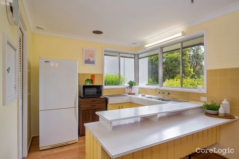 Property photo of 11 Lapstone Crescent Blaxland NSW 2774