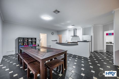 Property photo of 17 Harling Way Bullsbrook WA 6084