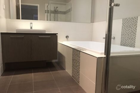 Property photo of 24 Viscosa Road Brookfield VIC 3338