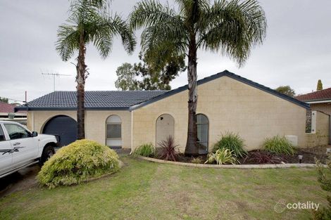 Property photo of 18 Goolema Place Wanneroo WA 6065