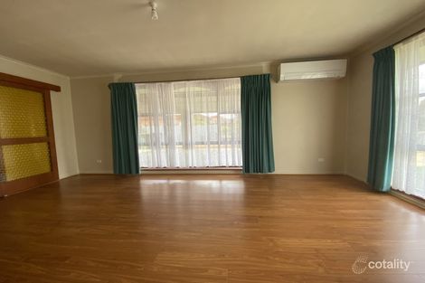 Property photo of 27 Mellor Grove Swan Hill VIC 3585