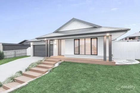 Property photo of 7 Brittain Avenue Warrnambool VIC 3280