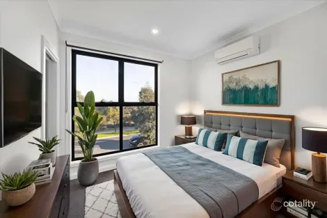 Property photo of 3A Timbarra Parkway Wollert VIC 3750