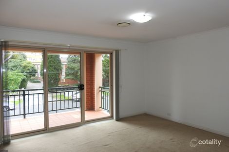 Property photo of 2/15 Oxford Street Box Hill VIC 3128