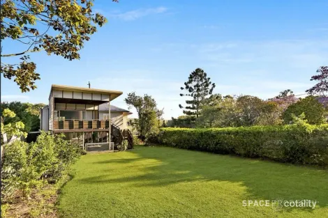 35 MYLA TCE, TENNYSON, QLD 4105