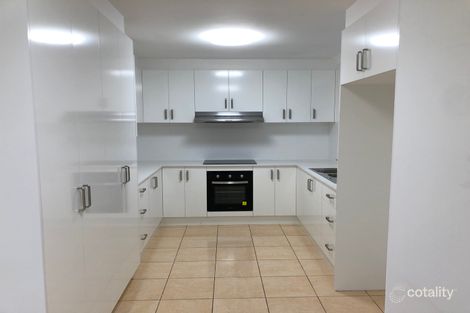Property photo of 5 Cowra Place Leumeah NSW 2560