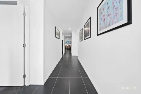 Property photo of 13 Annette Street Logan Reserve QLD 4133