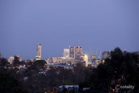 Property photo of 73 Outlook Crescent Bardon QLD 4065