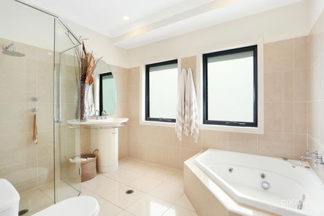 Property photo of 3 Lavender Place Alfords Point NSW 2234