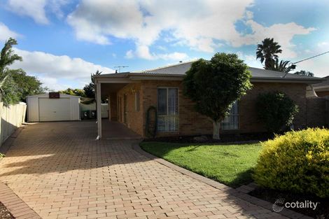 Property photo of 4 Warbler Close Werribee VIC 3030